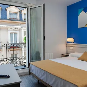 Hotel Hito, Vitoria
